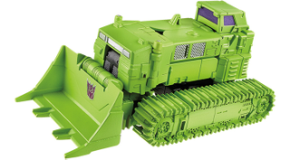 Illustration for article titled The Gigantic New Devastator Towers Over All Other Transformers